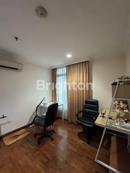 image JUAL CEPAT JUAL MURAHHHH FULL FURNISH APARTEMEN DI KONDO GRAHA FAMILI DEKAT LOOP GRAHA DEKAT PAKUWON MALL (4)