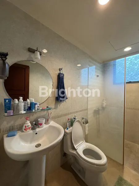 image JUAL CEPAT JUAL MURAHHHH FULL FURNISH APARTEMEN DI KONDO GRAHA FAMILI DEKAT LOOP GRAHA DEKAT PAKUWON MALL (6)