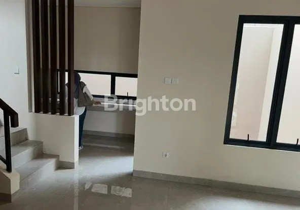 image LOKASI STRATEGIS DEKAT DENGAN DAILY SUPERMARKET, RUMAH 2 LANTAI SIAP HUNI  MASIH BARU DI DALAM CLUSTER YANG NYAMAN DAN ASRI LEGENDA WISATA CIBUBUR, GUNUNG PUTRI, BOGOR, JAWA BARAT  (3)