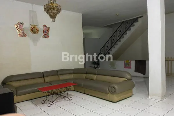 image RUKO GANDENG SIAP HUNI DI JL. GAHARU, LT 184M² (1)