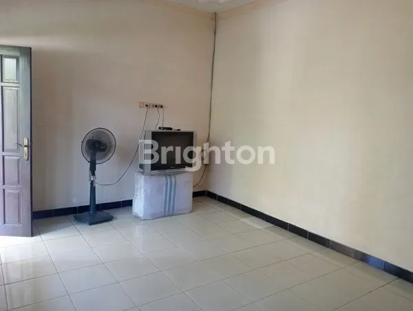 image RUMAH EKSKLUSIF 3 LANTAI DI SIDOKARE ASRI SIDOARJO (7)