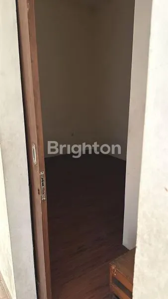 image RUKO STRATEGIS 2 LANTAI DI JALAN RAYA BINONG (8)