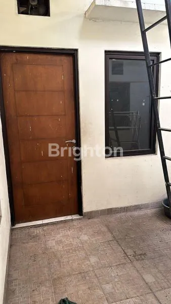 image RUKO STRATEGIS 2 LANTAI DI JALAN RAYA BINONG (4)