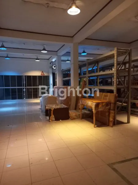 image RUKO STRATEGIS DI TAMANSARI, LT 144M², 3 LANTAI (2)