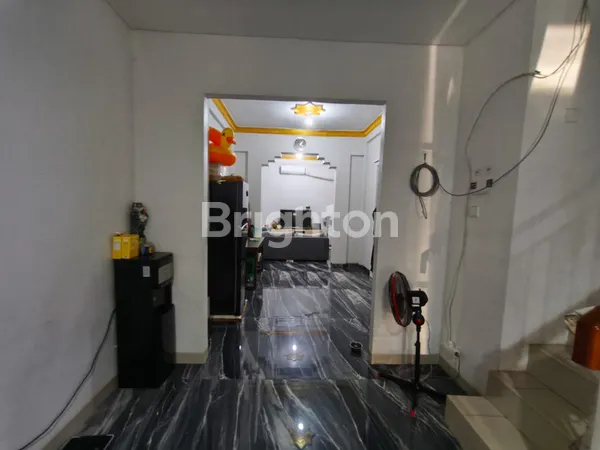 image DIJUAL RUMAH SEMI FURNISHED 5 KT DI JAKARTA GARDEN CITY CLUSTER LASEINE SHM (3)