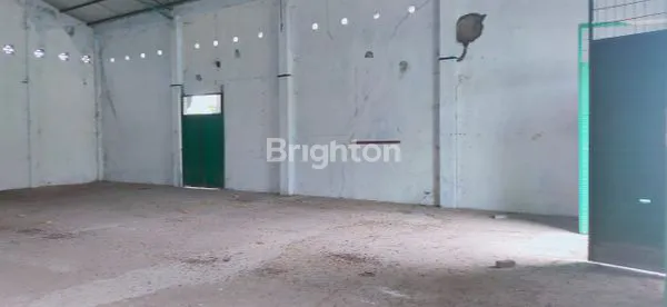 image TANAH  PLUS  GUDANG STRATEGIS PINGGIR JALAN RAYA  UNTUNG SUROPATI  750M2 ( PLUS  250M2) (7)