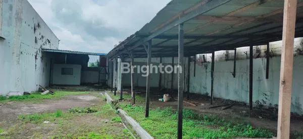 image TANAH  PLUS  GUDANG STRATEGIS PINGGIR JALAN RAYA  UNTUNG SUROPATI  750M2 ( PLUS  250M2) (5)