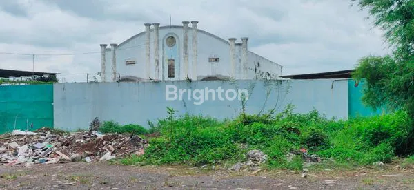 image TANAH  PLUS  GUDANG STRATEGIS PINGGIR JALAN RAYA  UNTUNG SUROPATI  750M2 ( PLUS  250M2) (1)