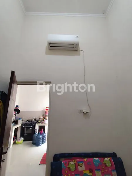 image RUMAH DIJUAL BUTUH CEPAT LAKU PERUMAHAN BUMI WONOREJO ASRI (5)