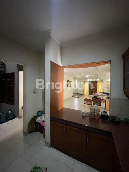 image RUMAH DI JUAL TEMPAT DI SENTUL SELATAN  (4)