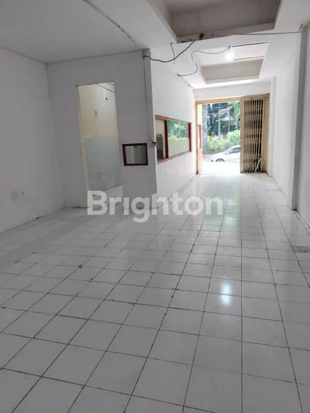 image RUKO STRATEGIS SIAP HUNI DI NOL JALAN RAYA DARMO PERMAI TIMUR, DEKAT RAYA KUPANG BARU, MAYJEND SUNGKONO, DUKUH KUPANG (2)