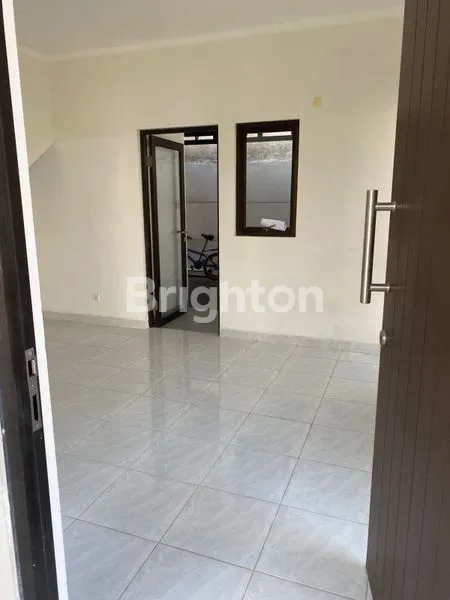 image HUNIAN NYAMAN DI CLUSTER IMPERIAL VIEW, SEPATAN (2)