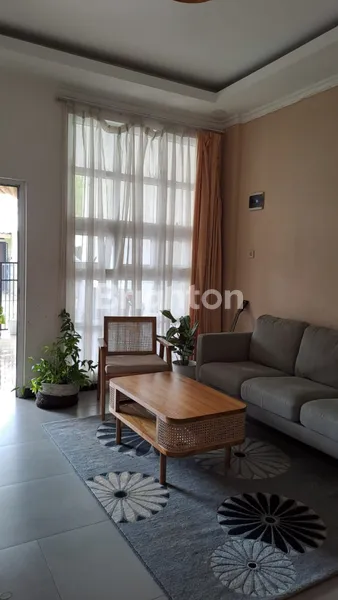 image DIJUAL RUMAH 2 LANTAI GRAHA CIBUBUR VIEW CLUSTER BUYAN JATISAMPURNA SHM 1,4 M NEGO (2)