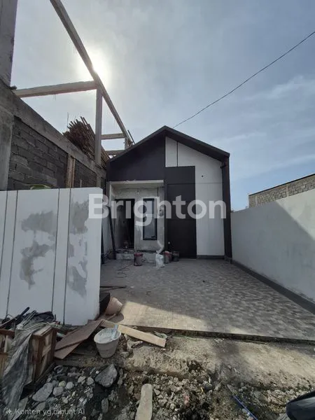 image DISEWAKAN RUMAH BARU JADI DENPASAR SELATAN (2)