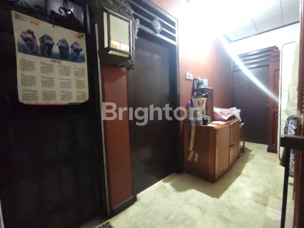 image RUMAH 2 LANTAI DI PURI INDAH, LT 120M², 4 KT (6)