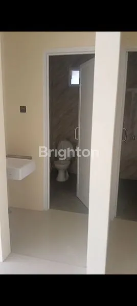 image GUDANG MODERN 2 LANTAI, SHM, LT 4.930 M² (6)