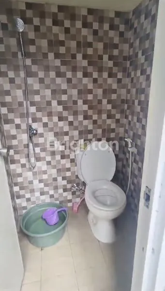 image RUMAH 3 KAMAR TIDUR DEKAT SAWOJAJAR DAN GERBANG TOL (8)