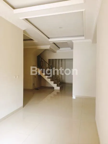 image SALE ,DIJUAL / DISEWAKAN RUMAH 2 LANTAI DI GRAND GALAXY CITY – LOKASI SUPER STRATEGIS  (2)