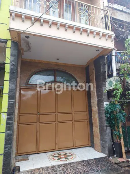 image RUMAH 3 1/2LANTAI DI SUNTER JAYA . (2)