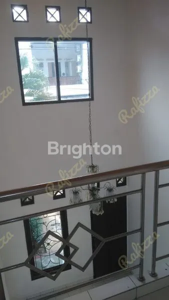 image DISEWAKAN RUMAH DIDAERAH TEBET BARAT JAKARTA SELATAN (4)