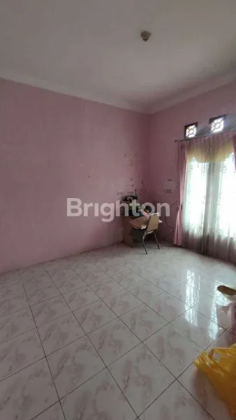 image RUMAH MEWAH 200M² LOKASI DEKAT ERA FRESH SAMARINDA (7)