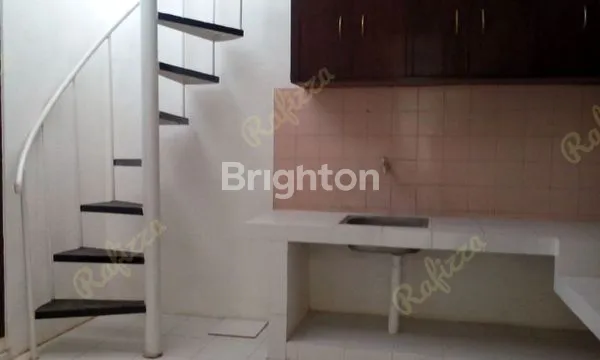 image DISEWA RUMAH DI DAERAH MENTENG DALAM PANCORAN JAKARTA SELATAN (6)