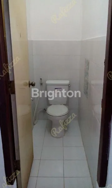 image DISEWA RUMAH DI DAERAH MENTENG DALAM PANCORAN JAKARTA SELATAN (2)