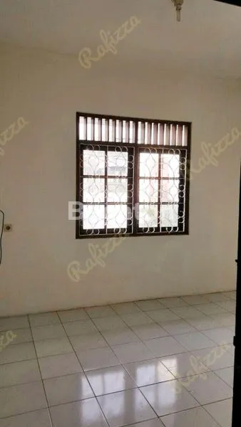 image DISEWA RUMAH DI DAERAH MENTENG DALAM PANCORAN JAKARTA SELATAN (8)