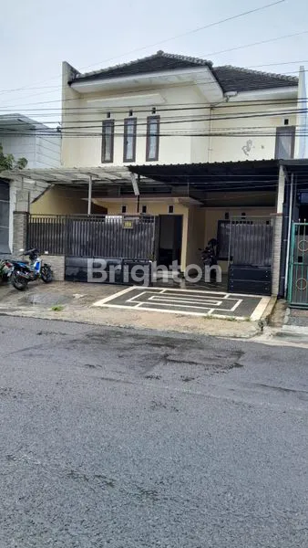image RUMAH DIKONTRAKKAN 2 LT JALAN LEBAR DAERAH SAWOJAJAR MALANG (1)