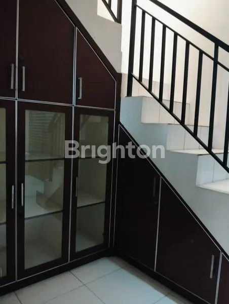 image LOKASI STRATEGIS RUMAH 2 LANTAI SIAP HUNI DI DALAM CLUSTER YANG NYAMAN DAN ASRI LEGENDA WISATA CIBUBUR, GUNUNG PUTRI, BOGOR ,JAWA BARAT  (6)