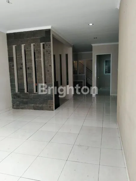 image LOKASI STRATEGIS RUMAH 2 LANTAI SIAP HUNI DI DALAM CLUSTER YANG NYAMAN DAN ASRI LEGENDA WISATA CIBUBUR, GUNUNG PUTRI, BOGOR ,JAWA BARAT  (2)