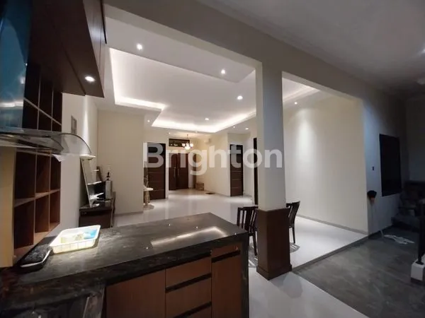 image RUMAH MINIMALIS SIAP HUNI, 4KT & GARASI 4 MOBIL (2)