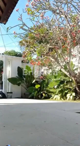 image DISEWAKAN VILLA DI SEMINYAK HARGA 220JT PER TAHUN (5)