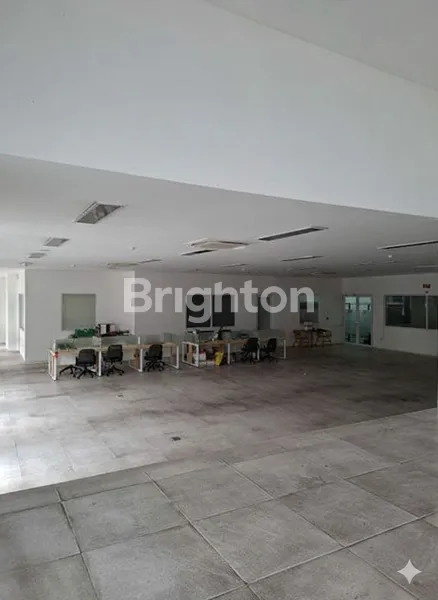 image DISEWAKAN GUDANG UKURAN 4000M² LOKASI STRATEGI TAMAN TEKNO BSD SERPONG TANGERANG SELATAN  (7)
