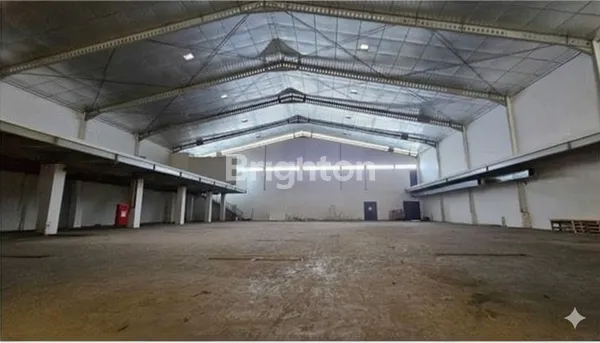 image DISEWAKAN GUDANG UKURAN 4000M² LOKASI STRATEGI TAMAN TEKNO BSD SERPONG TANGERANG SELATAN  (2)