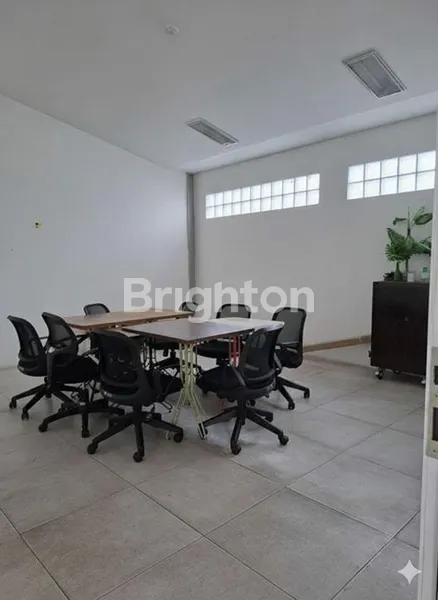 image DISEWAKAN GUDANG UKURAN 4000M² LOKASI STRATEGI TAMAN TEKNO BSD SERPONG TANGERANG SELATAN  (6)