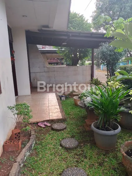image HARGA TURUN LAGI!!! RUMAH CANTIK SIAP HUNI DIJUAL DI GRIYA CIMANGGIS  : LT: 207 M2 (4)