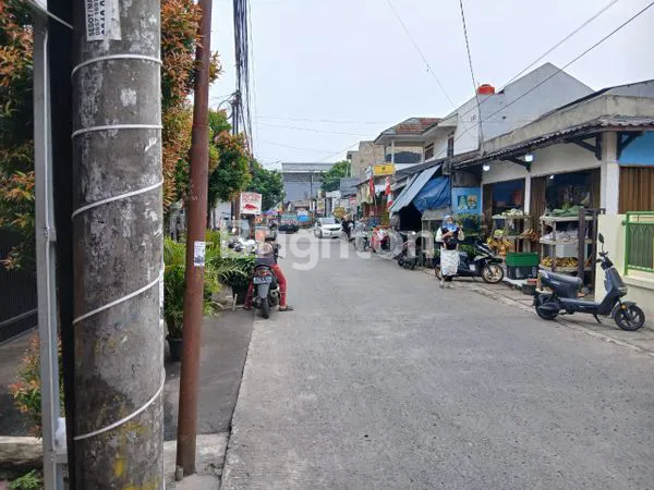 image RUMAH SIAP HUNI LOKASI STRATEGIS BEJI DEPOK (4)