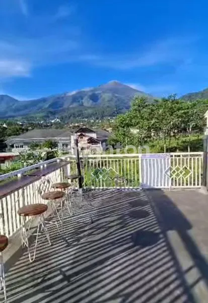 image VILLA TRAWAS 1 ½ LT INDAH MOJOKERTO  (3)