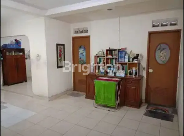 image RUMAH SUNTER JAYA JAKUT,2 RUMAH JADI 1.NYAMAN HUNI LOKASI BAGUS. (8)