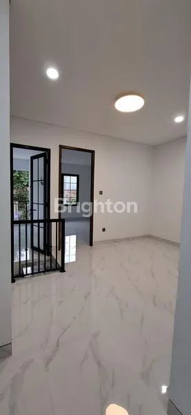 image AMERICAN CLASSIC MINIMALIST, SENTUL CITY (5)