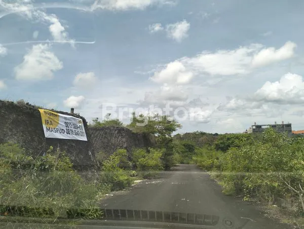 image TANAH VIEW GARUDA WISNU KENCANA (2)