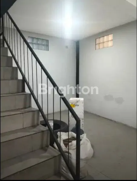 image RUKO STRATEGIS 3 LANTAI DI JL. H. NAWI, AKSES MRT & RS (2)