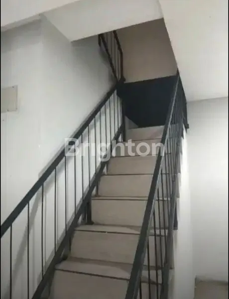 image RUKO STRATEGIS 3 LANTAI DI JL. H. NAWI, AKSES MRT & RS (4)