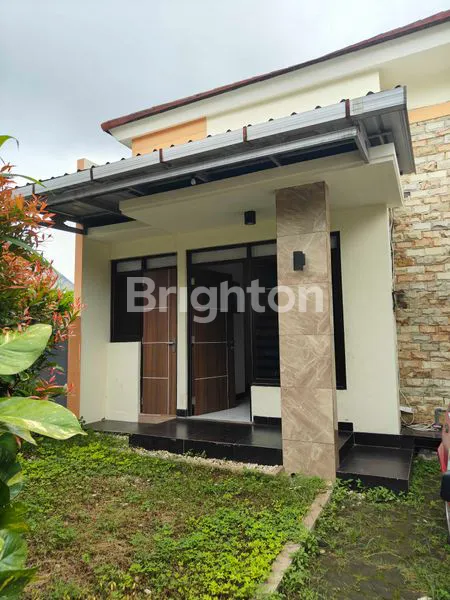 image RUMAH BARU SIAP HUNI DI WONOLOPO MIJEN (2)