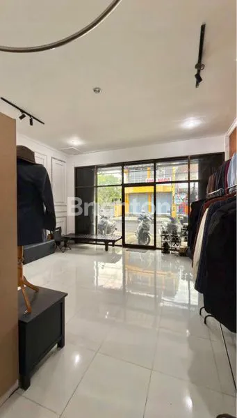 image RUKO STRATEGIS DI KEBO IWA (2)