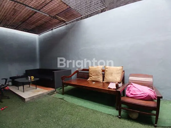 image RUMAH SIAP HUNI DI LEBAK BULUS. TERSEDIA BALKON DEPAN BELAKANG (5)