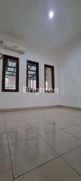 image RUMAH SIAP HUNI FELICITY TOWN HOUSE, DI RAYA CIPUTAT SAWANGAN CINANGKA (4)