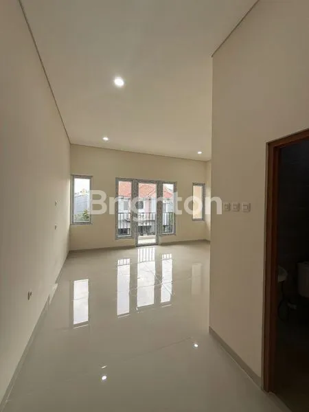 image DI JUAL RUMAH SIAP HUNI MERUYA JAKARTA BARAT (4)