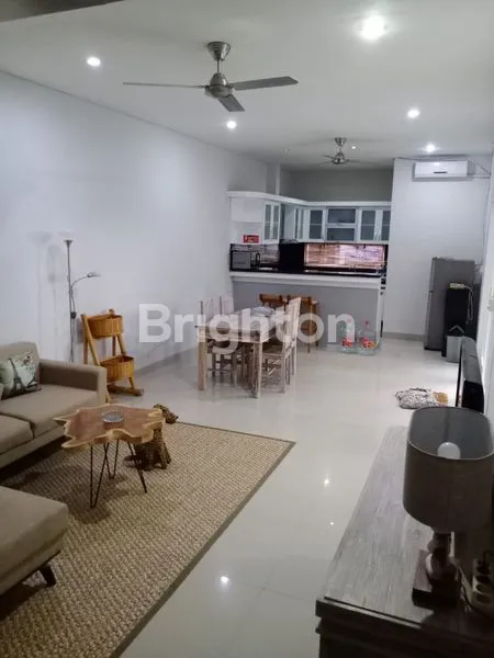 image DISEWAKAN VILLA 3 KAMAR TIDUR DI PADANG LINJONG, CANGGU - LOKASI STRATEGIS DEKAT KAFE & PANTAI PERERENAN   (4)
